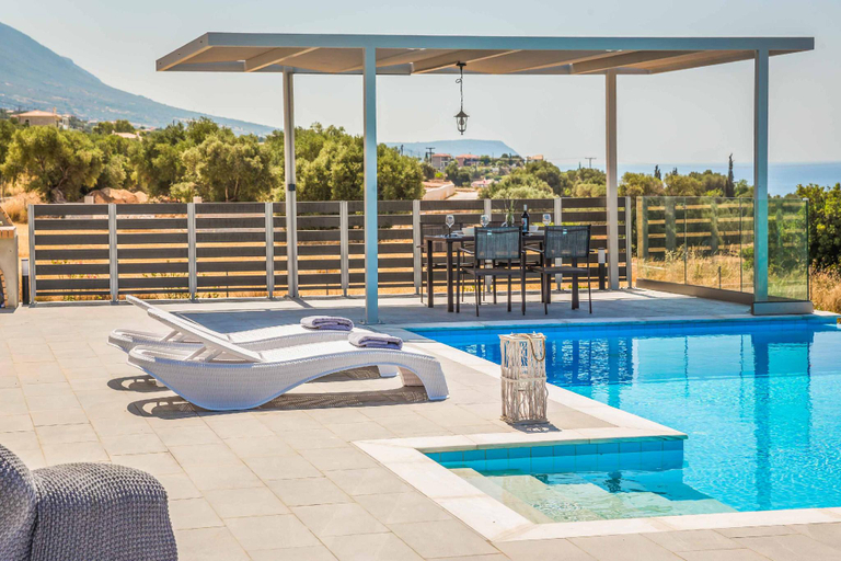 Others 4, Villa Maria Theo, Ionian Islands
