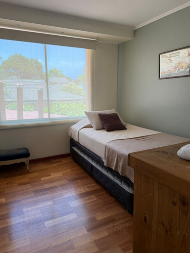 Room 3, Refugio Bulnes Las Condes, Cordillera