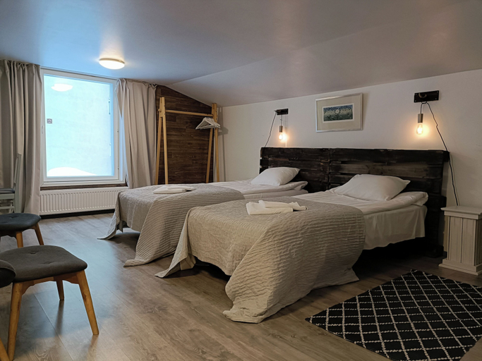 Bedroom 2, LAURI Historical Log House Manor, Lapland