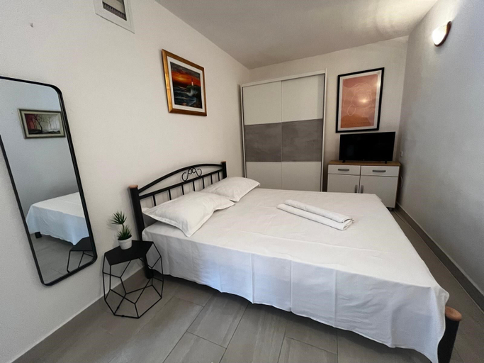 Others 4, Apartments Denis, Supetar