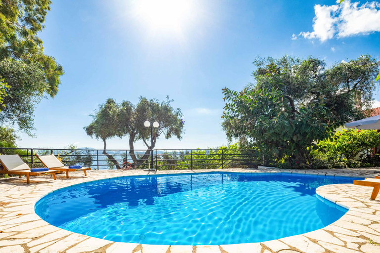 2, Villa Jasmin Nissaki, Ionian Islands
