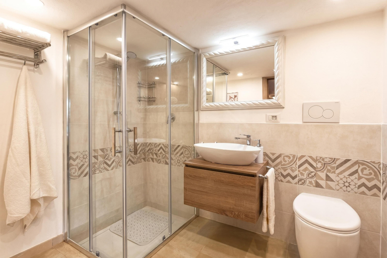 Bathroom 3, Home in Tusany With Private Pool&tennis, Arezzo