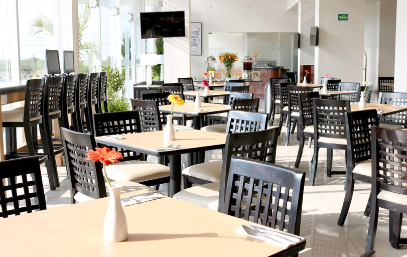Food & Drinks 4, Misión Express San Juan del Río, San Juan del Río