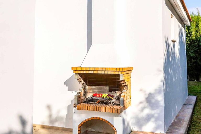 Others 5, Villa Antigoni