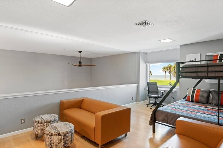 Others 5, Ocean Drive Oasis w Hot Tub Awaits, Nueces