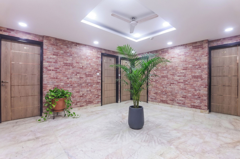 Lobby 4, Hotel om international, Delhi