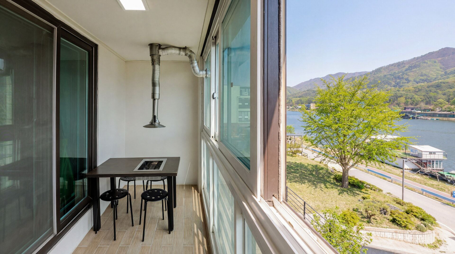 Others 2, Gapyeong Eos Pension, Gapyeong