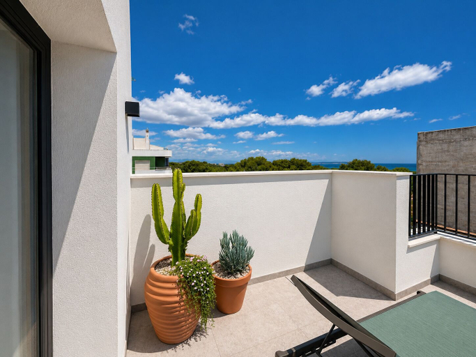 Terrace/patio 2, OMO STAYS Pinada Park, Alicante
