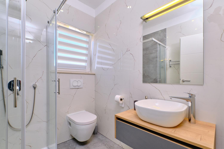 Bathroom 2, Nikolina - Luxury Studio apartment with private parking, near sea, Mali Lošinj