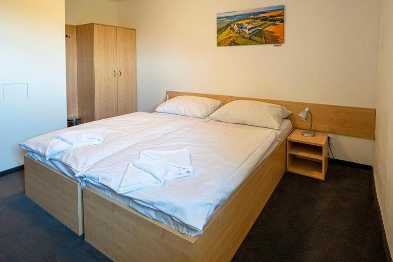 Bedroom 2, Hospoda na sypce, Trutnov