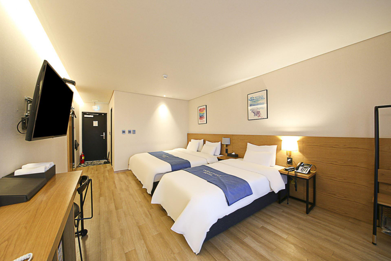 Bedroom 4, Mokpo Ocean Stay Hotel, Muan