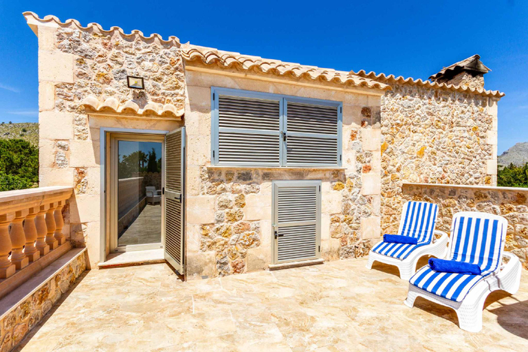Others 2, Villa Melis Dos, Baleares