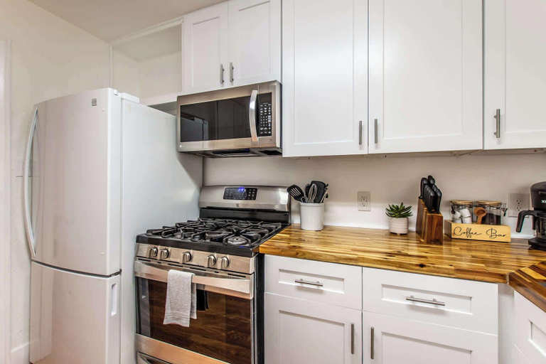 Private kitchen 4, Texas Tranquility Retreat, Nueces