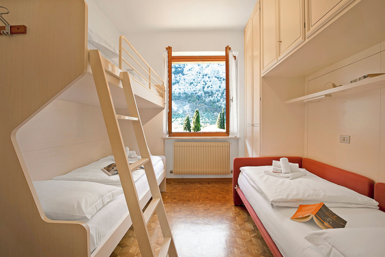 Room 3, Albadros Olive Nest - Terrace, Balcony & Garden, Trento