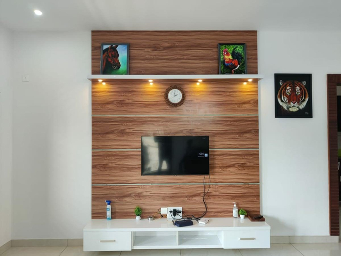 Others 5, SS LUXURY COMFORTS. Two bhk AC luxurious apartment, Chikmagalur