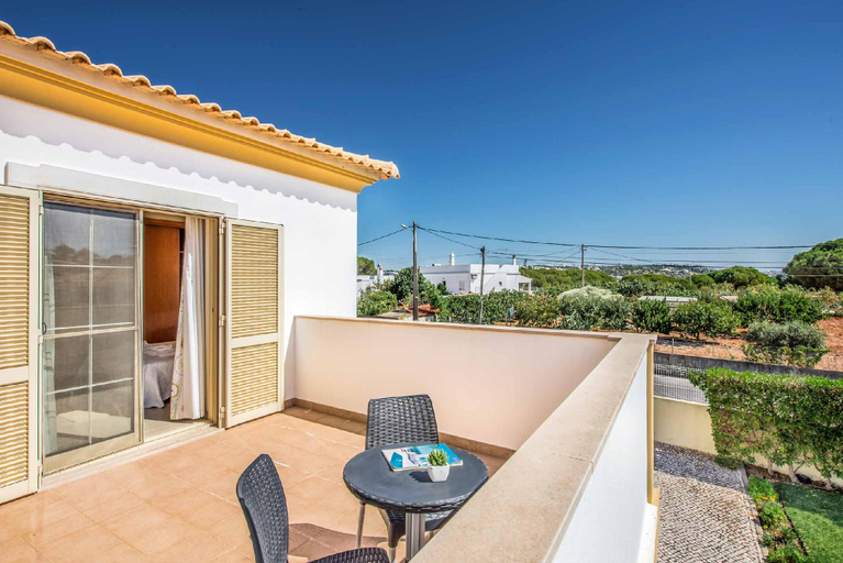 Others 3, Villa Vega, Albufeira
