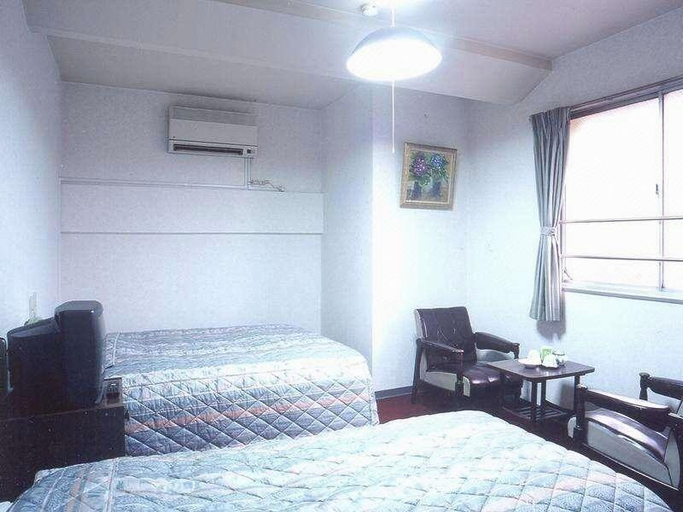Bedroom 3, Business Kaneko Hotel, Sasebo