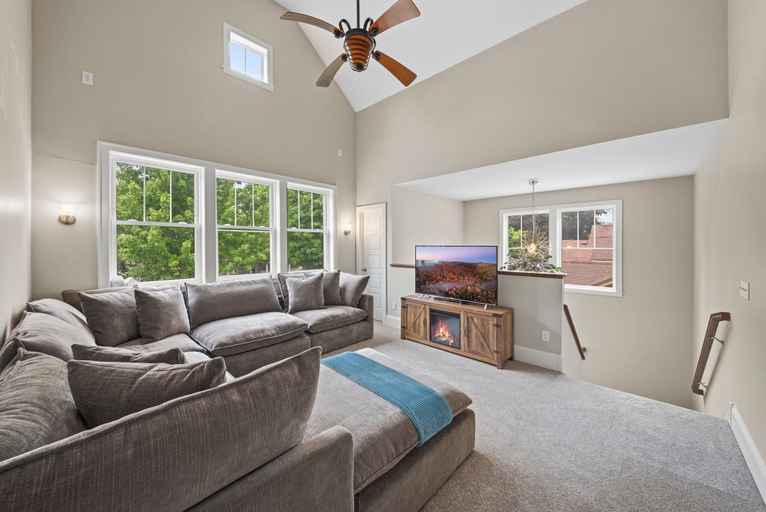 Property amenity 3, Casa Roja, Hennepin