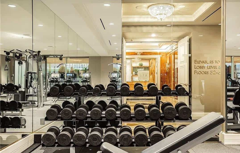 Interior 4, Stylish Renovated Trump Tower Studio, Clark