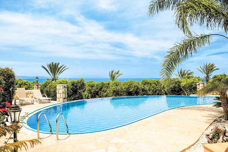 Others 4, Villa Stavroulla