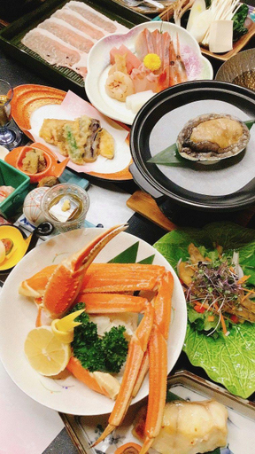 Food & Drinks