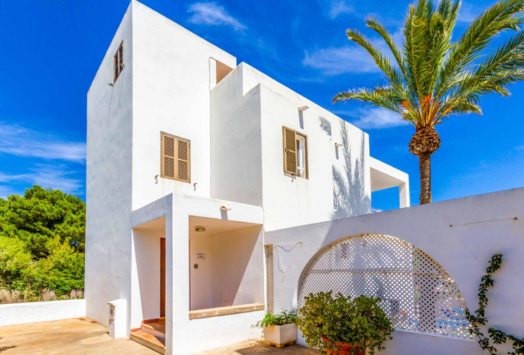 Others 2, Villa Pou Tres, Baleares