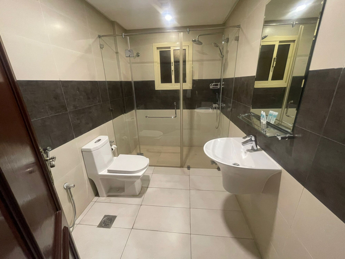 Bathroom 3, RURU TOWER, Manama