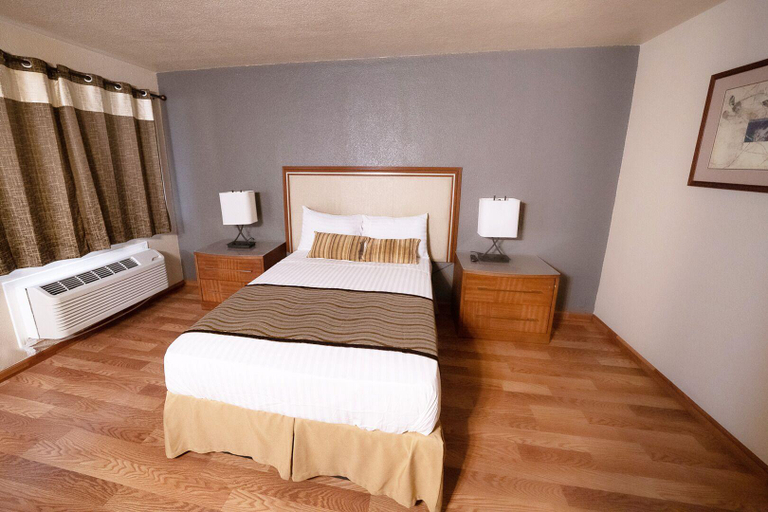 Bedroom 2, stayinnsuite , San Joaquin