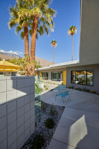 Exterior & Views 2, Twin Palms Resort - A Gay Men's Resort, Riverside