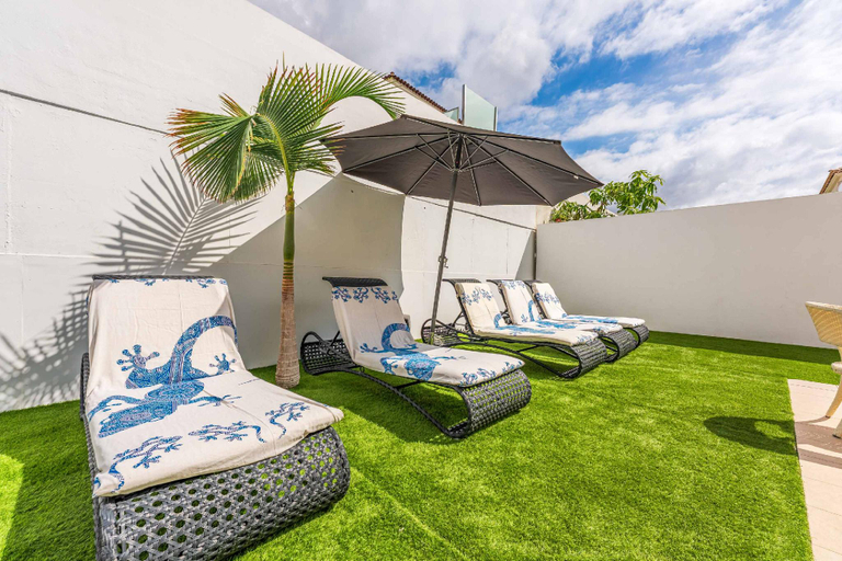 Others 4, Villa Dahlia, Santa Cruz de Tenerife
