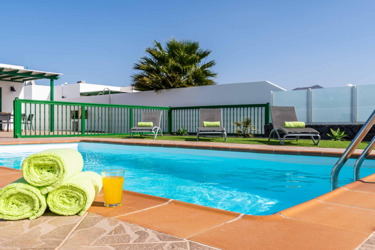 Others 4, Villa Pargo, Las Palmas