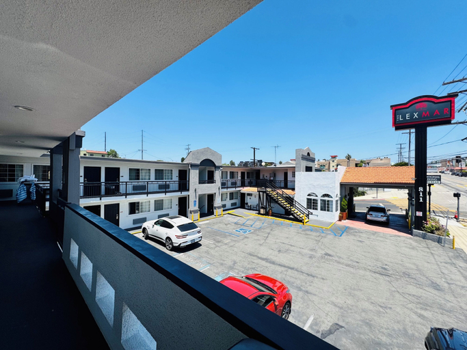 Exterior & Views 2, The Lexmar Dodger Stadium - Convention Center, Los Angeles