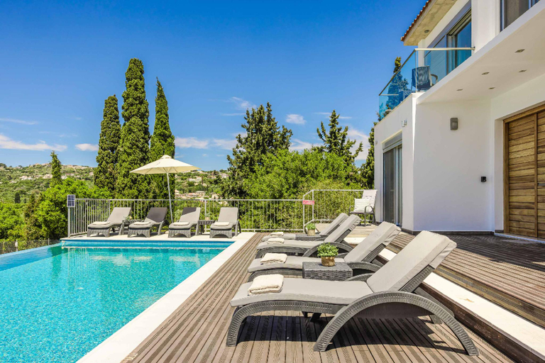 Others 5, Villa Katrina, Ionian Islands