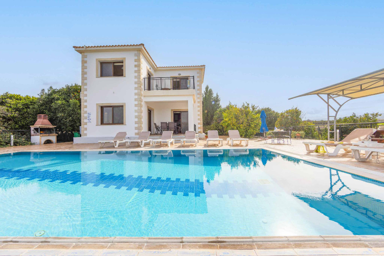 Sport & Beauty 4, Villa Kambos Ena in Polis