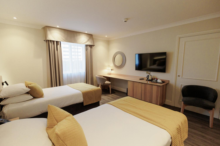 Bedroom 3, Brandon Hall Hotel & Spa Coventry, Warwickshire
