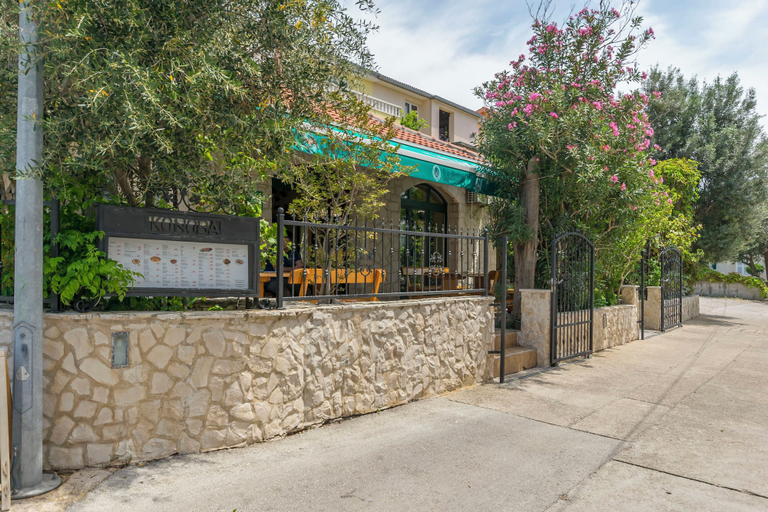 Exterior & Views 2, Apartments and Room Central Position, Novalja