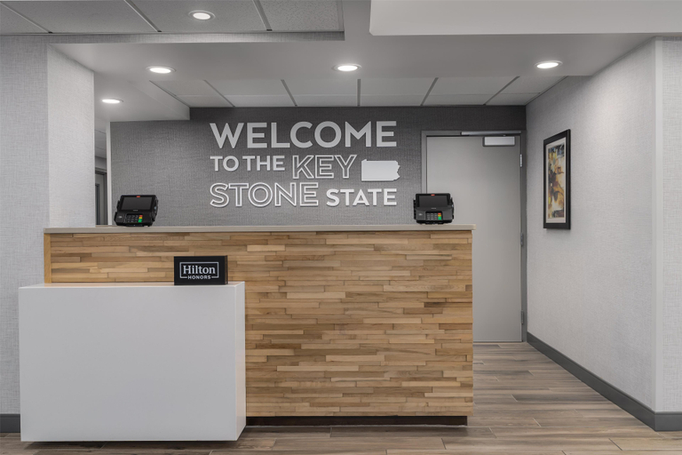 Public Area 3, Hampton Inn by Hilton Altoona, Blair