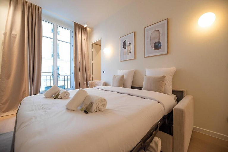 3, Elegant Apt with AC - 2BR-6P -Palais Garnier, Paris