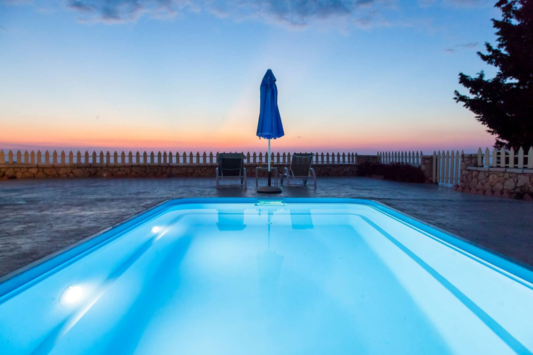 Room 2, Vissala4 Minuartia in Vasiliki, Ionian Islands