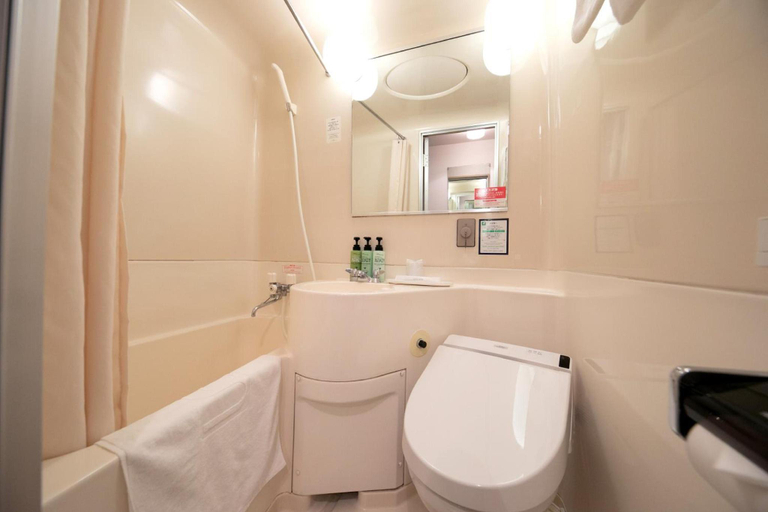 Bathroom 3, Hotel New Green, Nagaoka