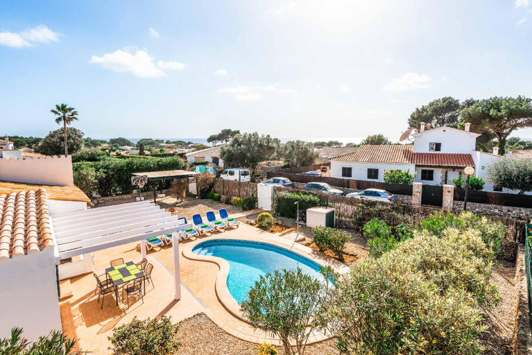 Others 2, Villa Mimosa, Baleares