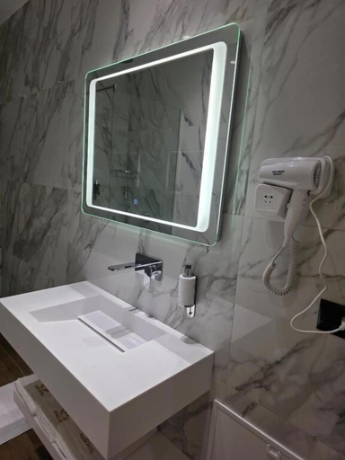 Bathroom 3, Haris Hotel, Vlorës