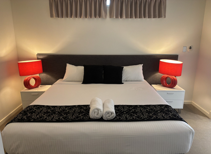 Bedroom 3, Bunbury Seaview Apartments, Bunbury