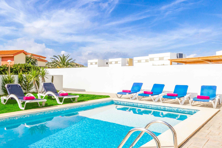Others 4, Villa Marinda, Baleares