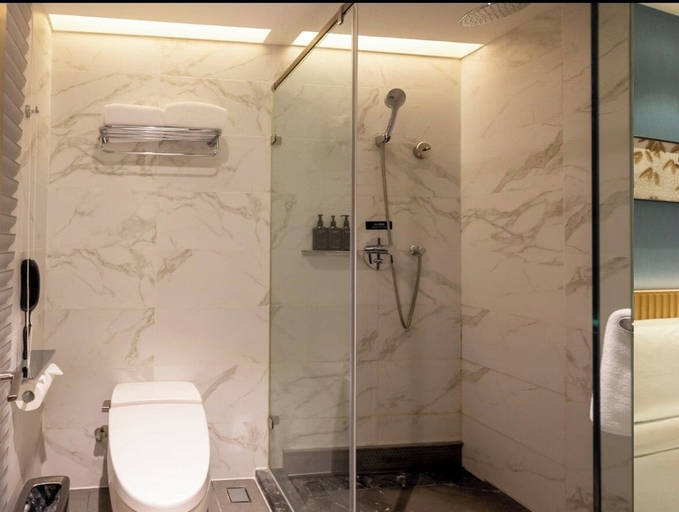Bathroom 5, Crystal orange chengdu KuanZhai Alley, Chengdu