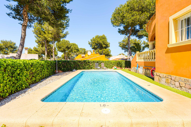 Others 3, Villa Pinya, Alicante