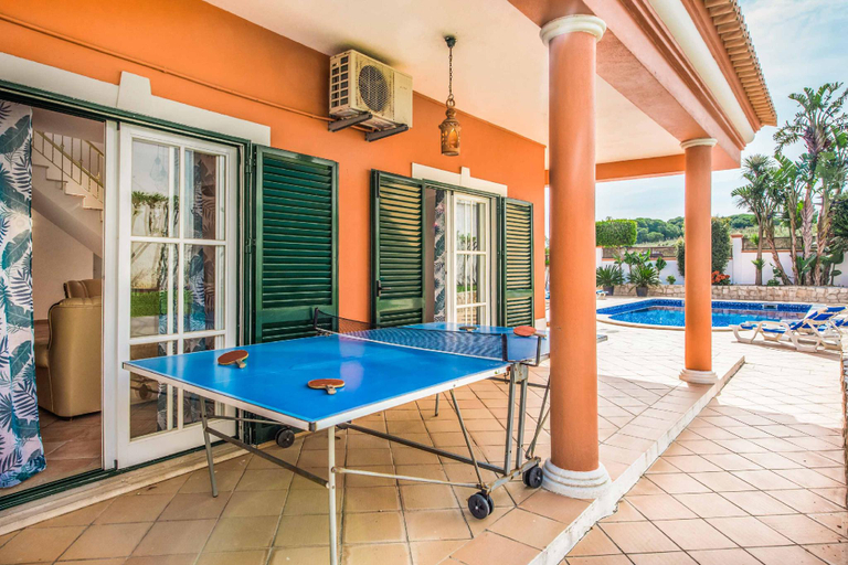 Others 4, Villa Luis, Albufeira