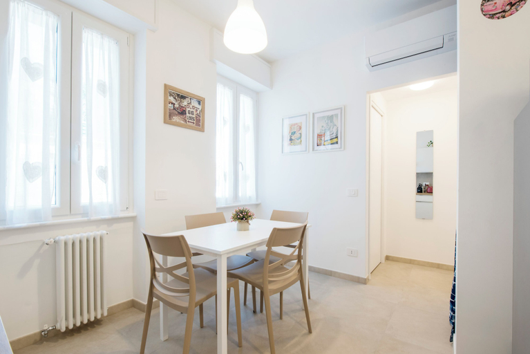 Others 4, Bramante Apartment, Milano