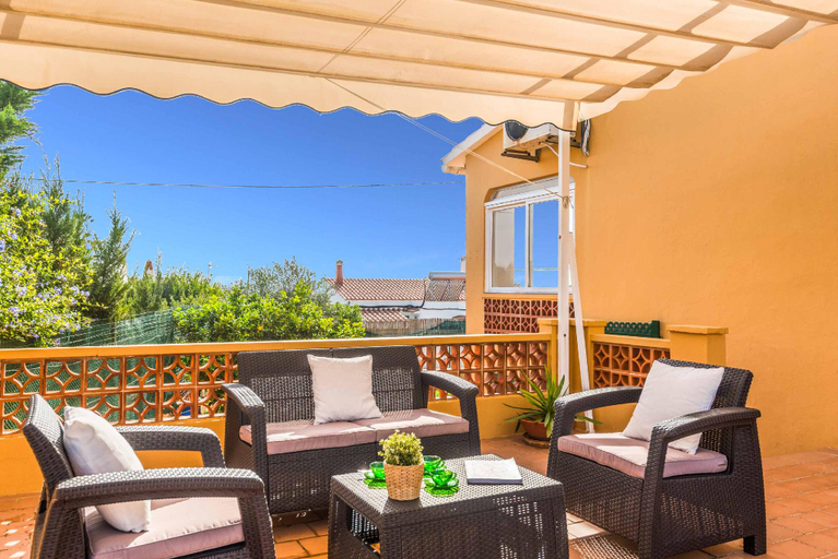 Others 5, Villa Paula Punta Prima, Baleares
