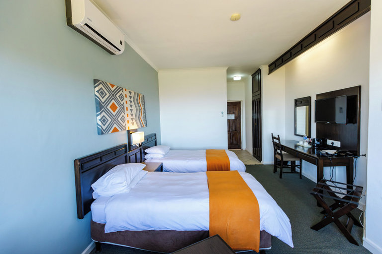 Bedroom 4, Mountain View International Hotel, Mbabane East